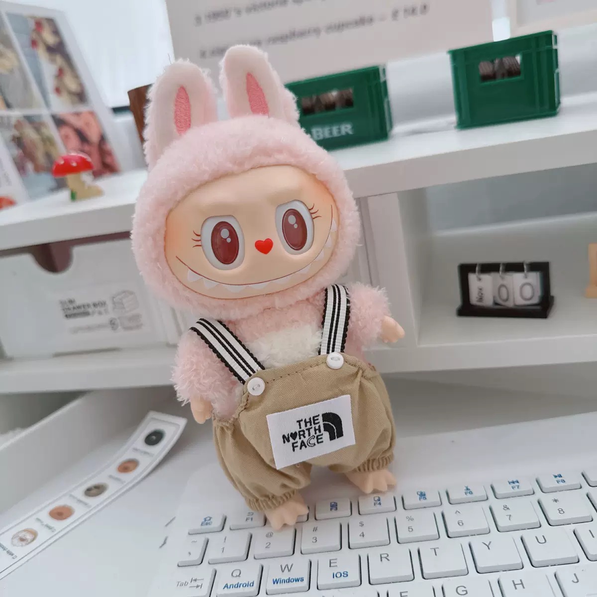 popmart labubu have a seat popnow labubu popland labubu clothes 
